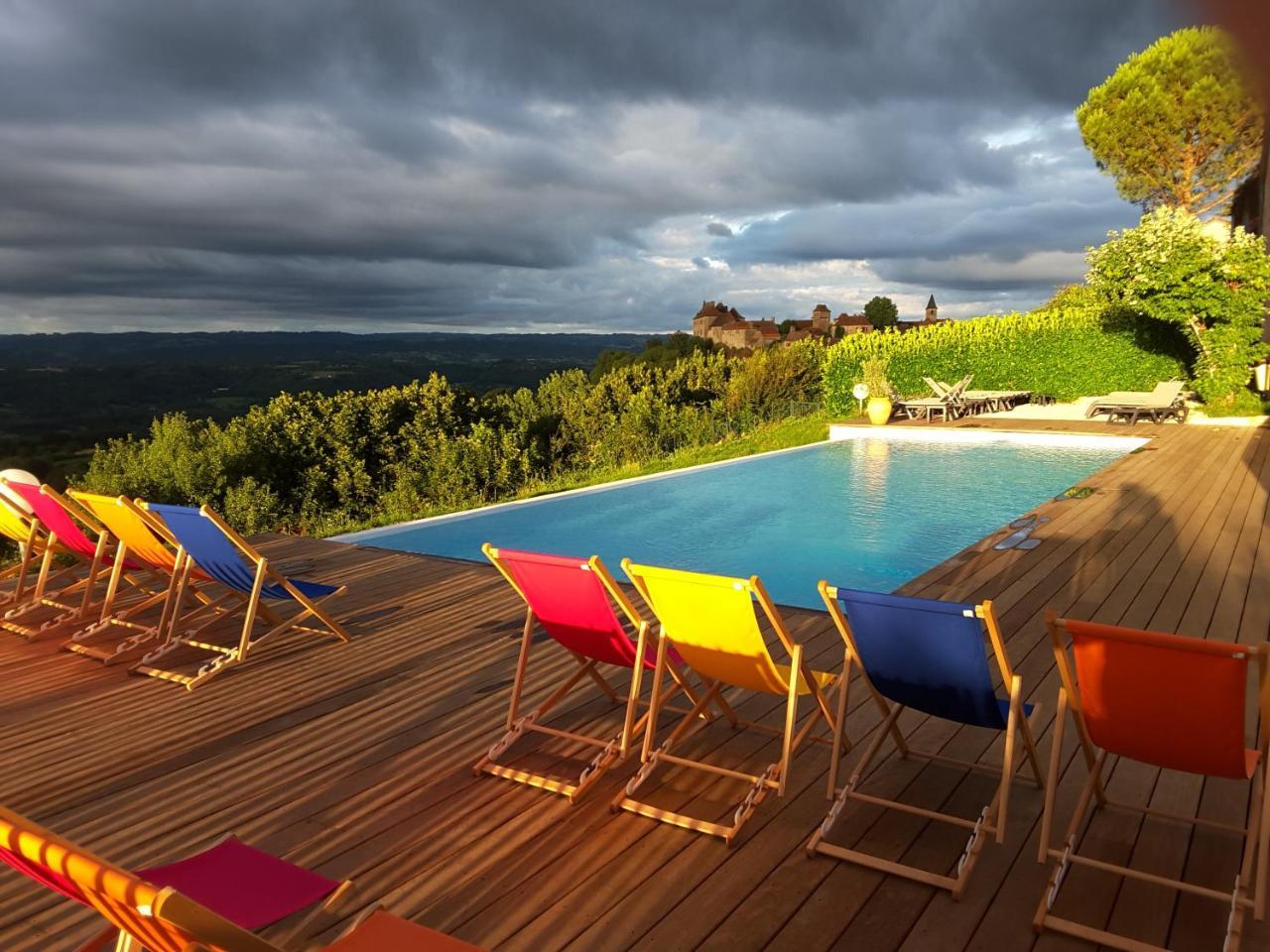 Le Relais De Castelnau Hotel Loubressac Exterior photo